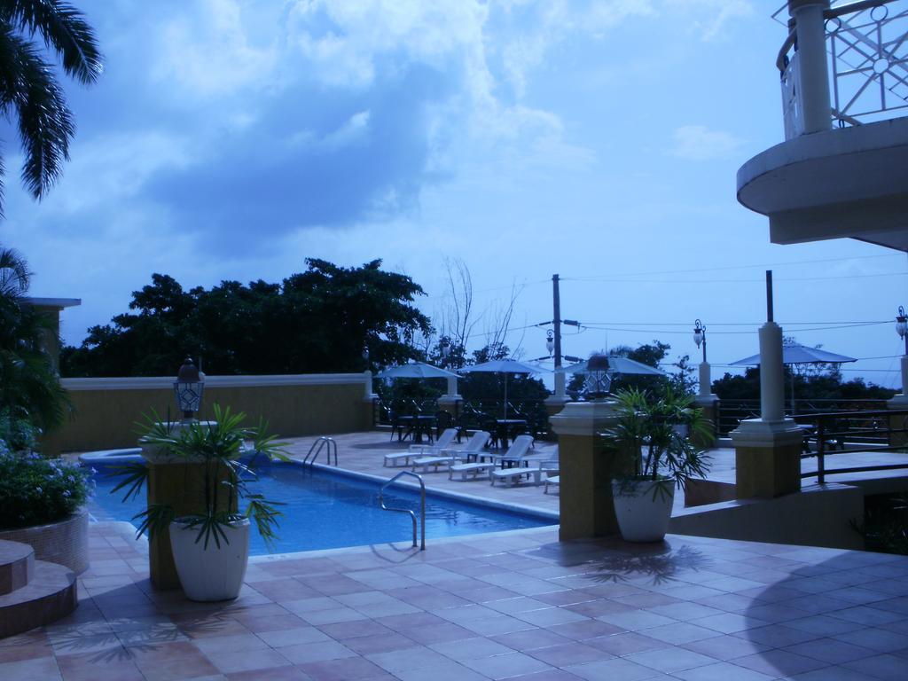 Grandiosa Hotel Montego Bay Exteriör bild